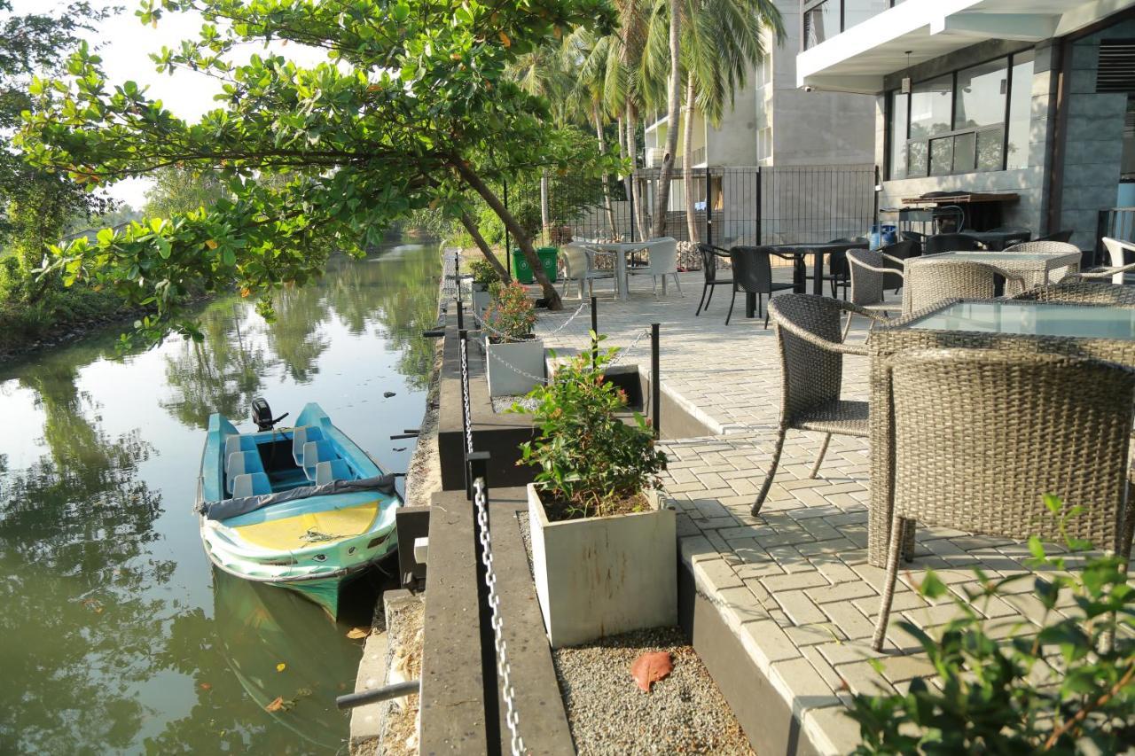 3R Resort Negombo Esterno foto